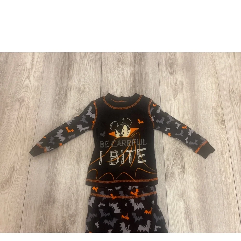 Disney mickey halloween